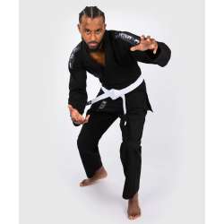 Kimono Venum first BJJ gi preto