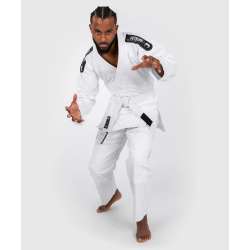 Kimono BJJ Venum first gi branco 1