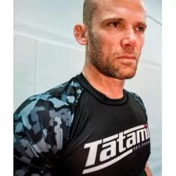 MMA Tatami recharge lycra (camuflado)4