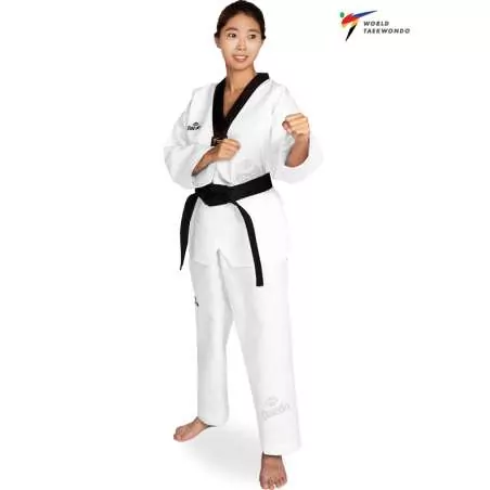 Fato taekwondo gola preta Daedo WT 4